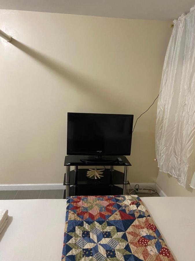 A Delightful Room In Queens New York Eksteriør billede